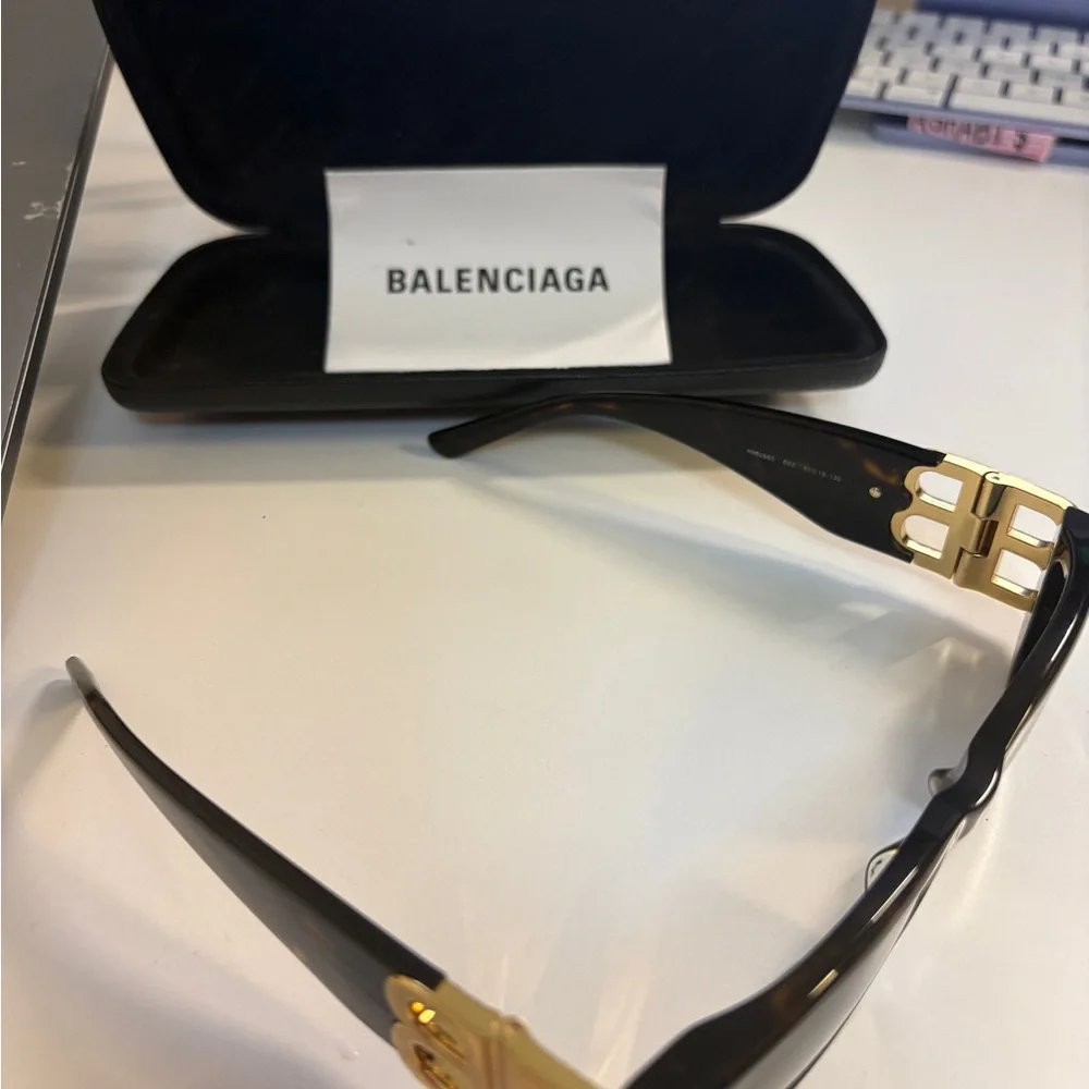 Balenciaga Sunglasses in Dark Brown with Gold Detail - Picture 3 of 4